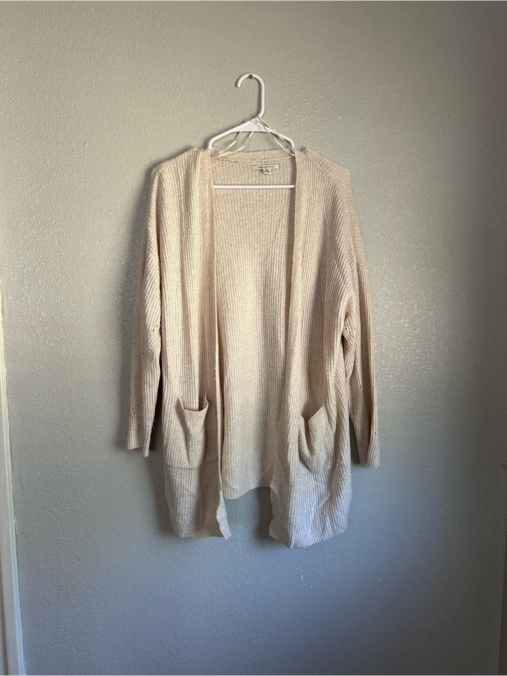 American Eagle Cream Long Sleeve Boho Oversized Slouchy Cardigan Sweater